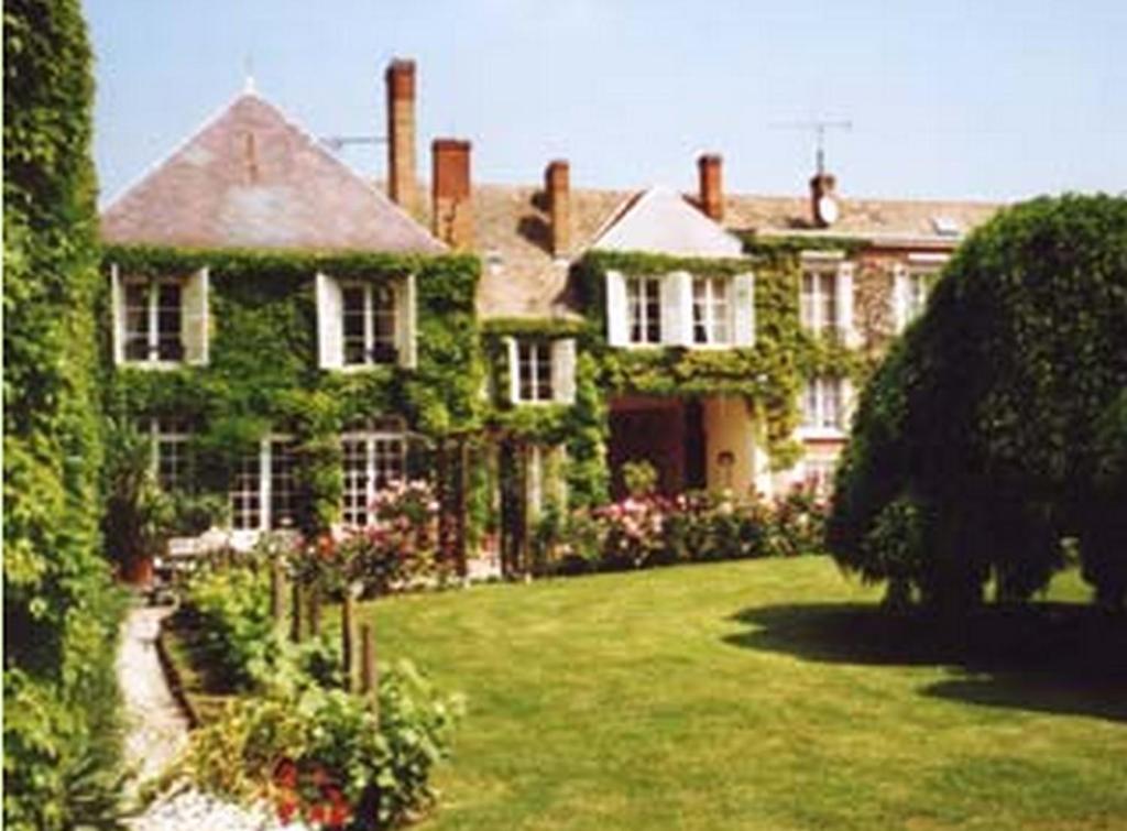 La Cour Des Marotiers Bed & Breakfast Mareuil-sur-Ay Exterior photo