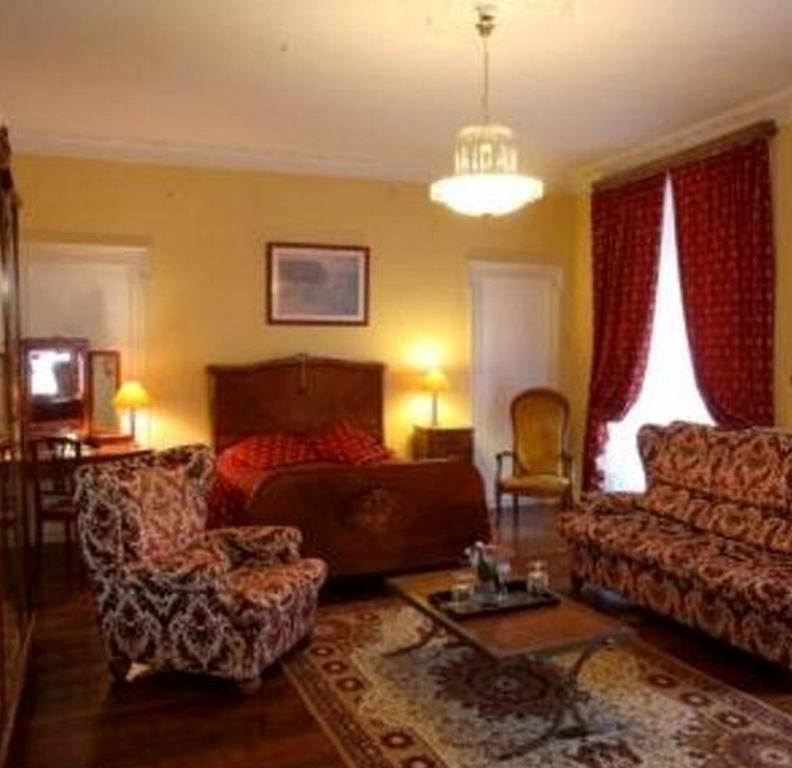 La Cour Des Marotiers Bed & Breakfast Mareuil-sur-Ay Exterior photo